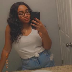 Meet your Posher, Jada